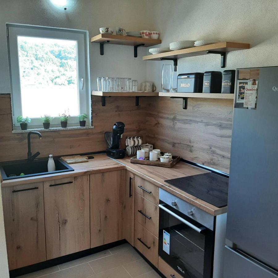 Holiday Home Dani Бихач Экстерьер фото