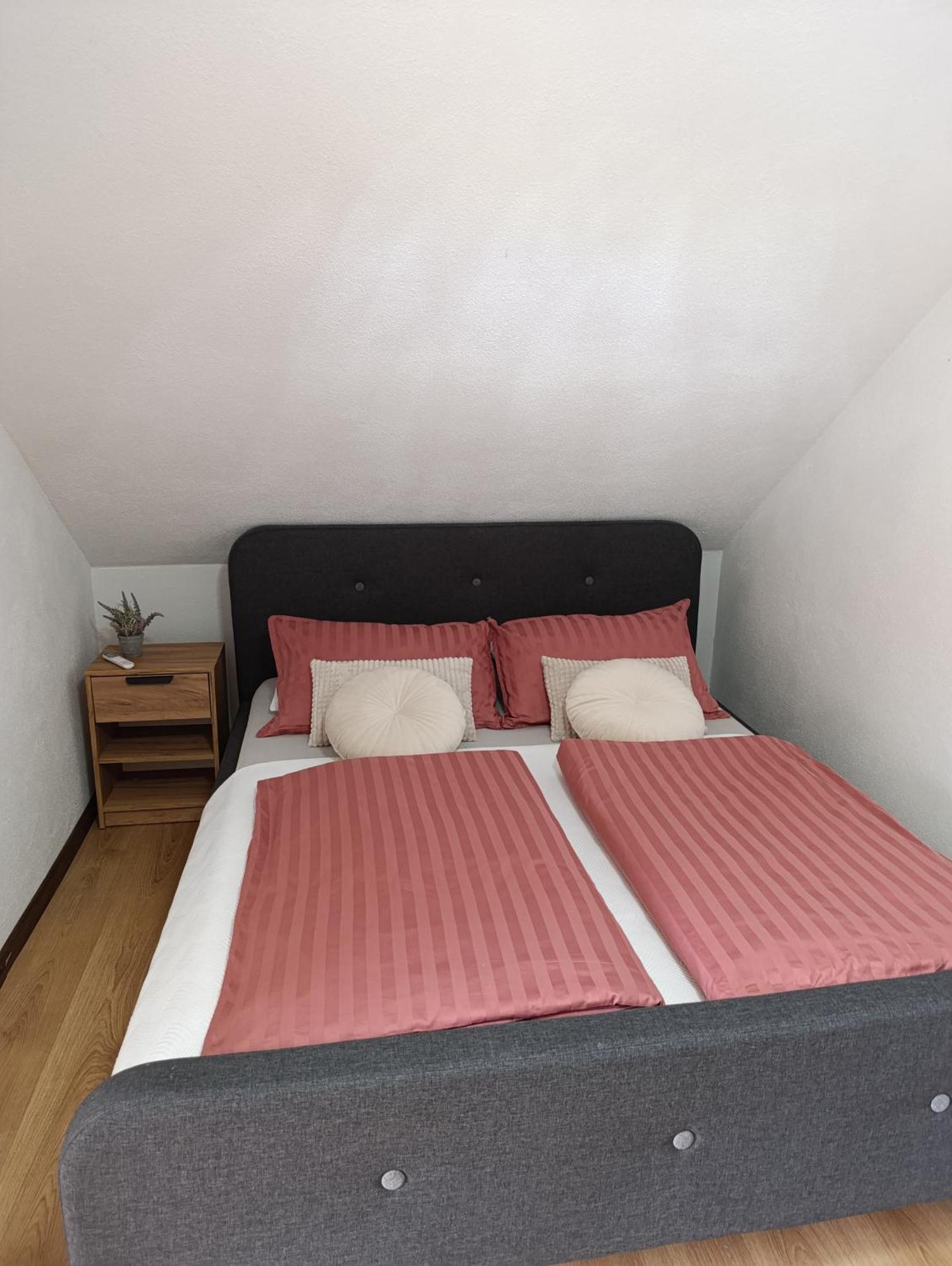 Holiday Home Dani Бихач Экстерьер фото